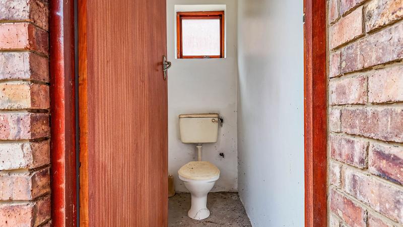 4 Bedroom Property for Sale in Bayview Western Cape